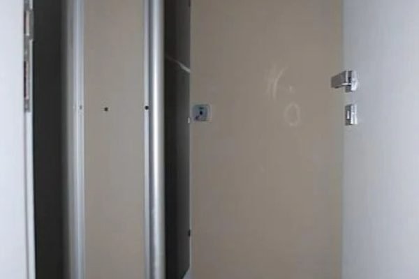 ME3226004
